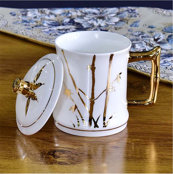 55世纪
带盖茶杯办公会议水杯 礼品广告杯