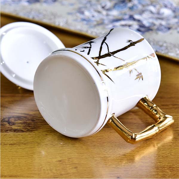 55世纪
带盖茶杯办公会议水杯 礼品广告杯